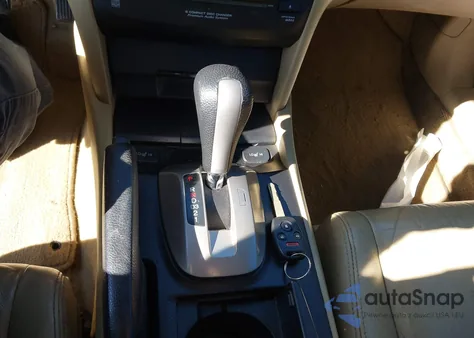 2010 Honda Accord 3.5 Ex-L from USA, damaged, VIN 1HGCP3F89AA005055